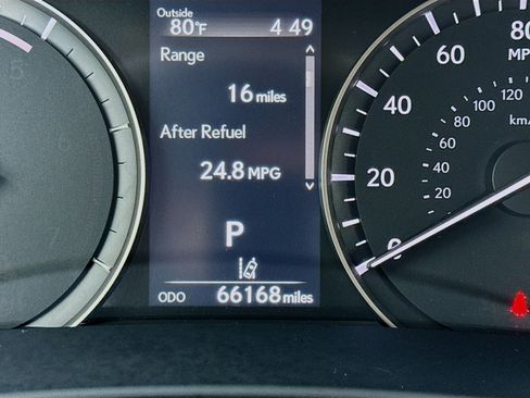 Used 2017 Lexus RX 450h AWD w/ Cold Weather Package image 8