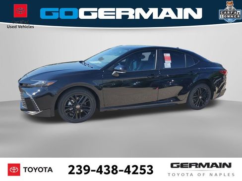 Used 2026 Toyota Camry SE FWD image 10
