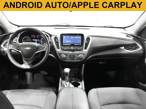 Used 2023 Chevrolet Malibu LT w/ Driver Confidence Package FWD image 2