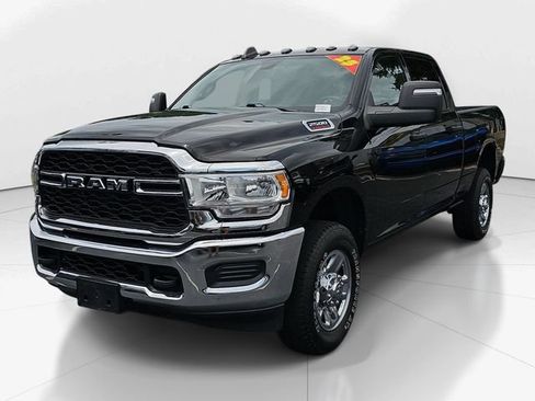Used 2023 RAM 2500 Tradesman AWD/4WD image 7