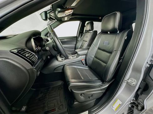 Used 2020 Jeep Grand Cherokee Overland image 22
