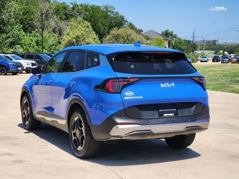 Certified 2026 Kia Sportage EX FWD image 5