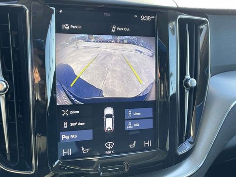 Used 2019 Volvo XC60 T5 Momentum w/ Protection Package image 27