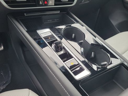 New 2026 Volkswagen Atlas Cross Sport SEL Premium R-Line image 10