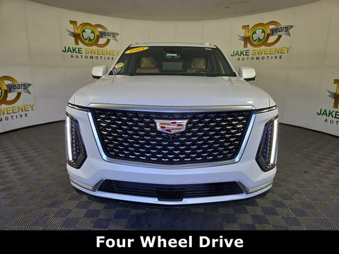 Certified 2025 Cadillac Escalade Premium Luxury w/ LPO, Floor Liner Package AWD/4WD image 2