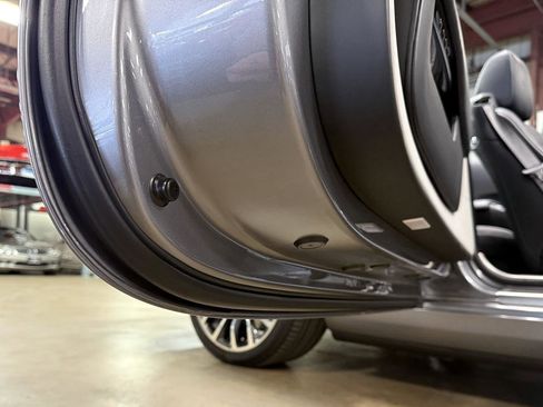 Used 2019 Rolls-Royce Dawn image 76