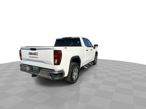 Certified 2025 GMC Sierra 1500 Pro w/ Pro Value Package image 9