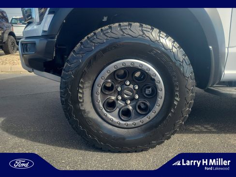 Used 2025 Ford F150 Raptor image 26