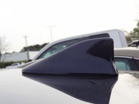 Used 2023 Toyota Corolla LE image 17