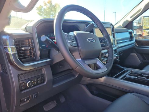 New 2026 Ford F250 Lariat w/ Black Appearance Package image 22