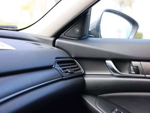 Certified 2021 Honda Accord EX-L image 26