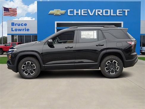 New 2026 Chevrolet Equinox ACTIV image 2