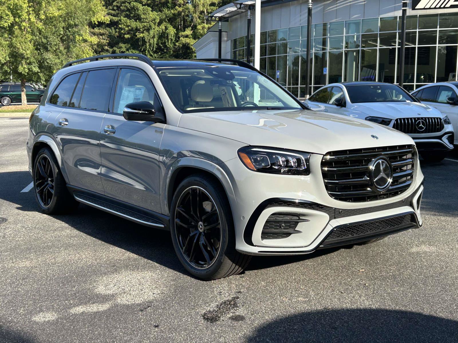 New 2026 Mercedes-Benz GLS 450 4MATIC image 4