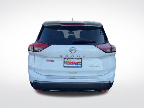 Certified 2025 Nissan Rogue SL AWD/4WD image 41