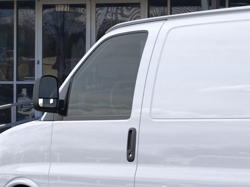 New 2026 Chevrolet Express 2500 Extended w/ Driver Convenience Package image 12