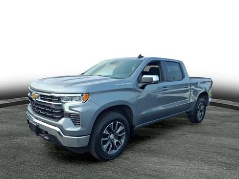 Used 2023 Chevrolet Silverado 1500 LT AWD/4WD image 9