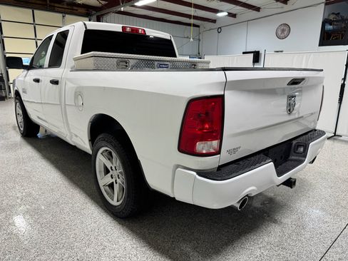 Used 2017 RAM 1500 Express image 6