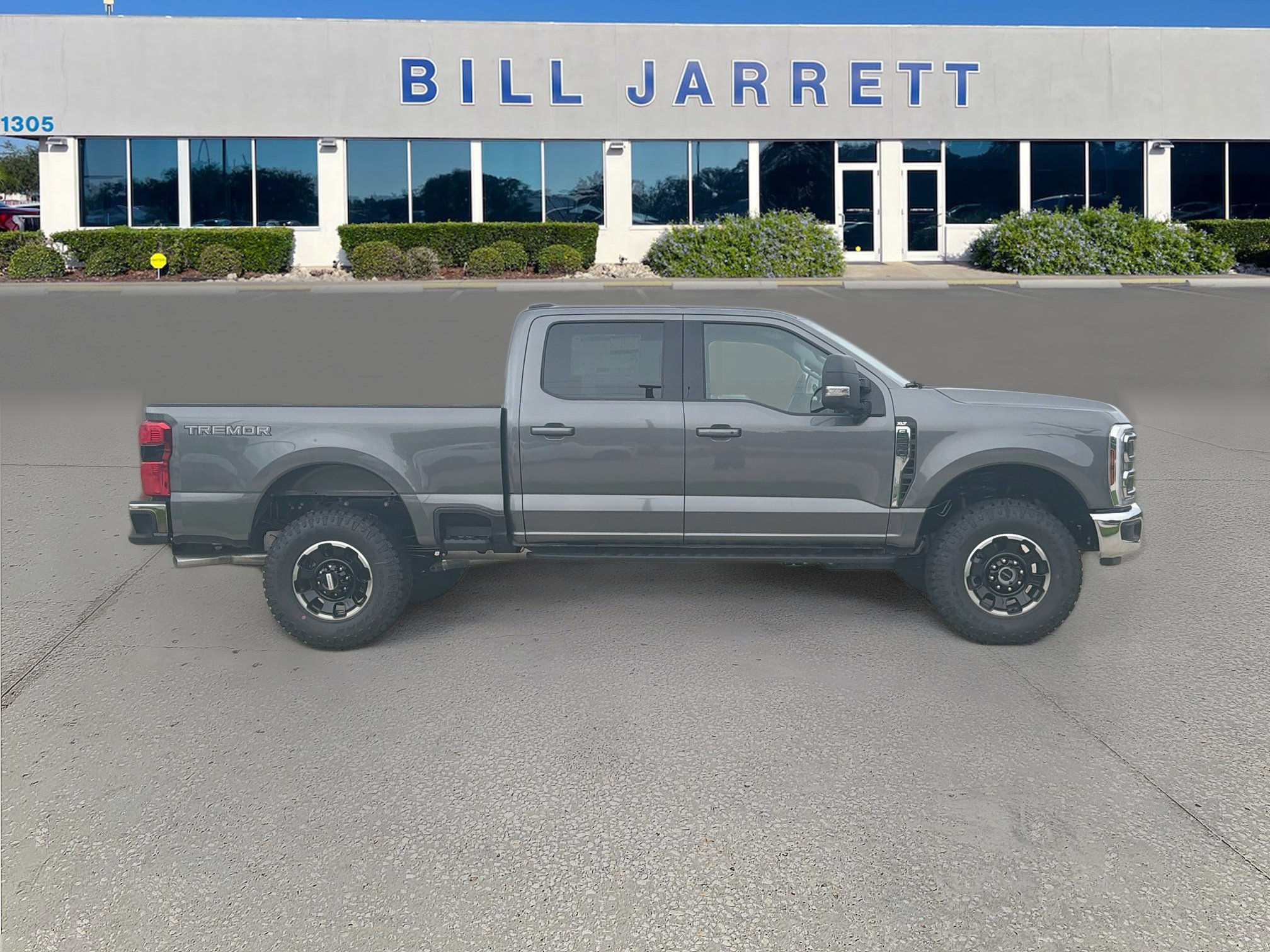 New 2027 Ford F250 XLT w/ XLT Premium Package AWD/4WD image 3