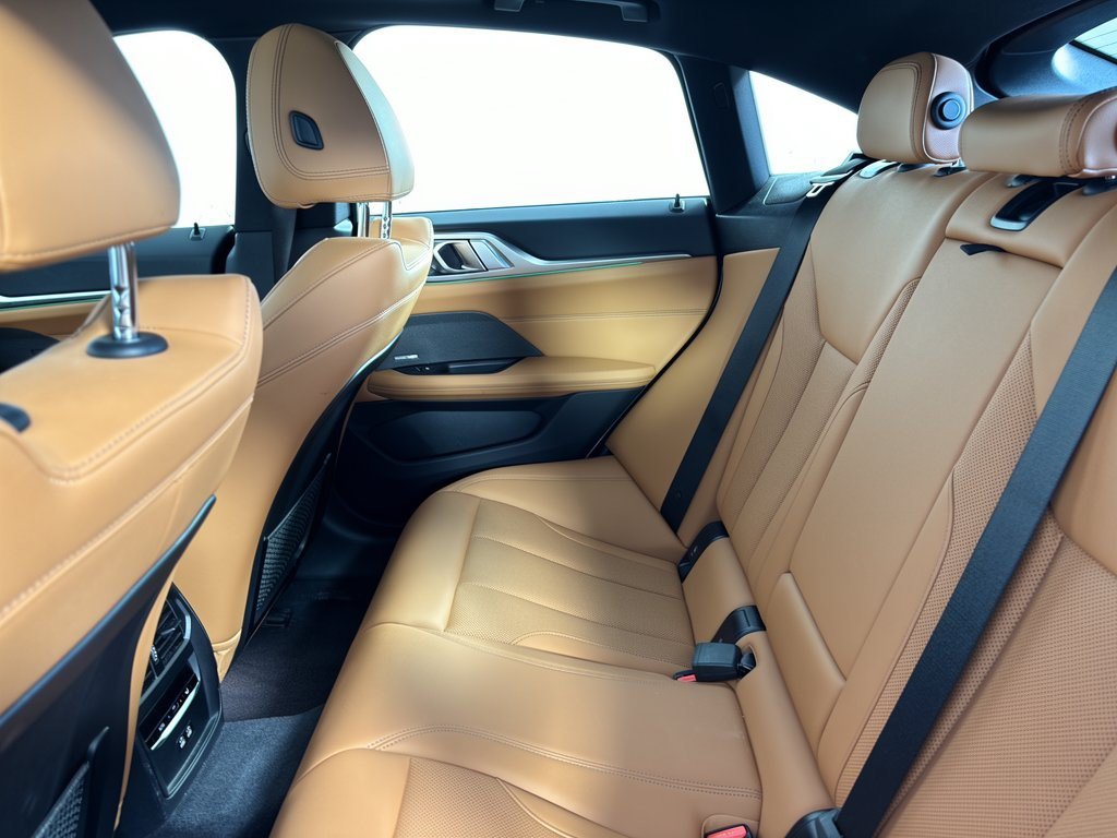 Used 2023 BMW i4 eDrive35 w/ Premium Package RWD image 25
