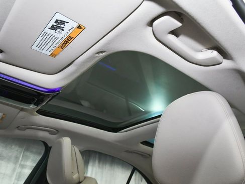 Used 2025 Mercedes-Benz E 450 4MATIC Sedan image 52