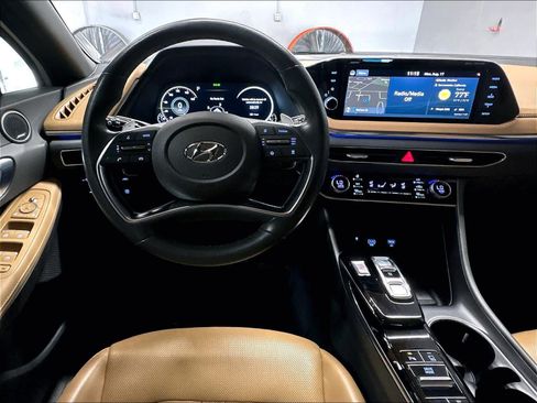 Used 2021 Hyundai Sonata Limited FWD image 8