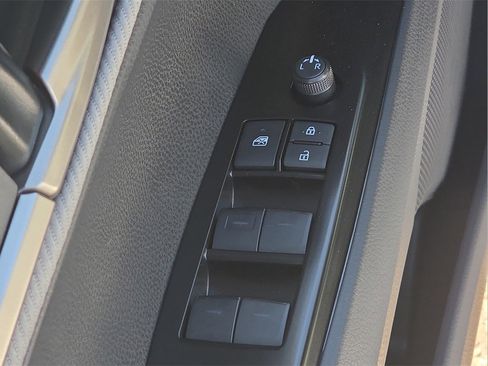 New 2026 Toyota Camry SE image 18