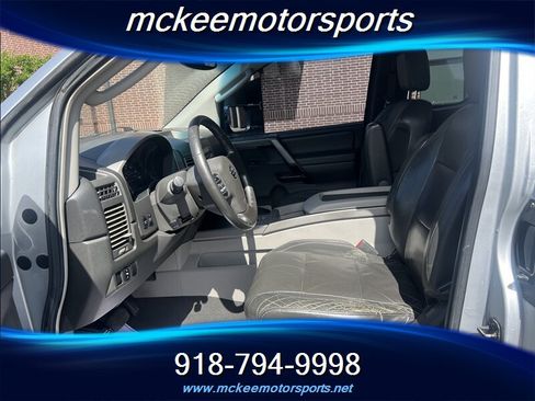 Used 2004 Nissan Titan LE RWD image 7