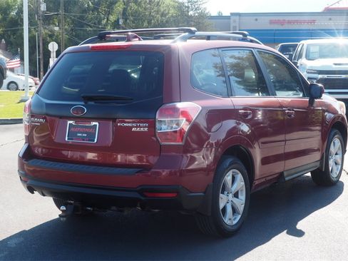Used 2016 Subaru Forester 2.5i Premium image 5
