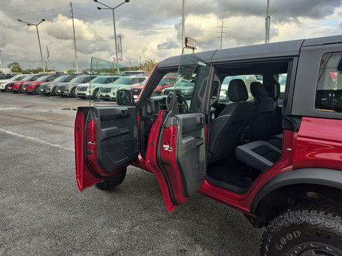 New 2025 Ford Bronco 4-Door w/ Sasquatch Package image 12