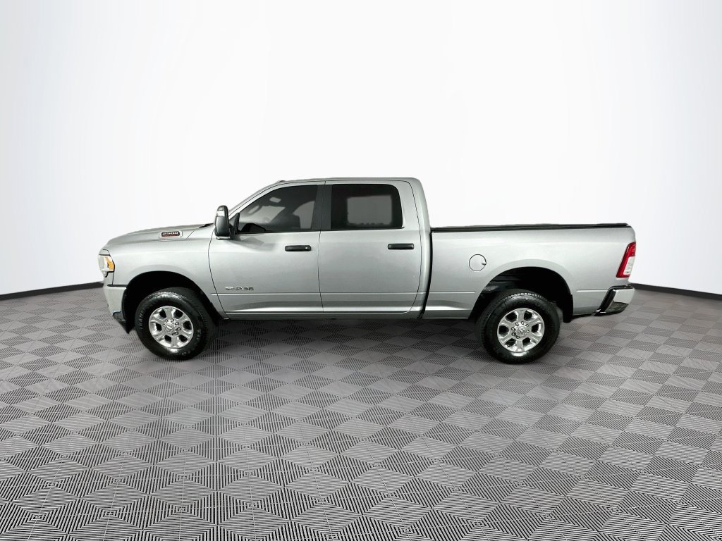 Used 2023 RAM 2500 Big Horn AWD/4WD image 7