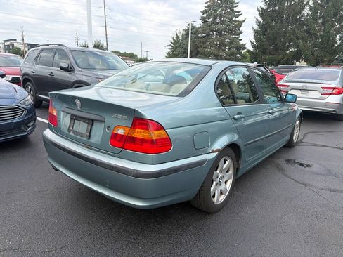 Used 2004 BMW 325i Sedan RWD image 3