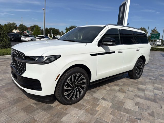 New 2027 Lincoln Navigator Black Label AWD/4WD image 5