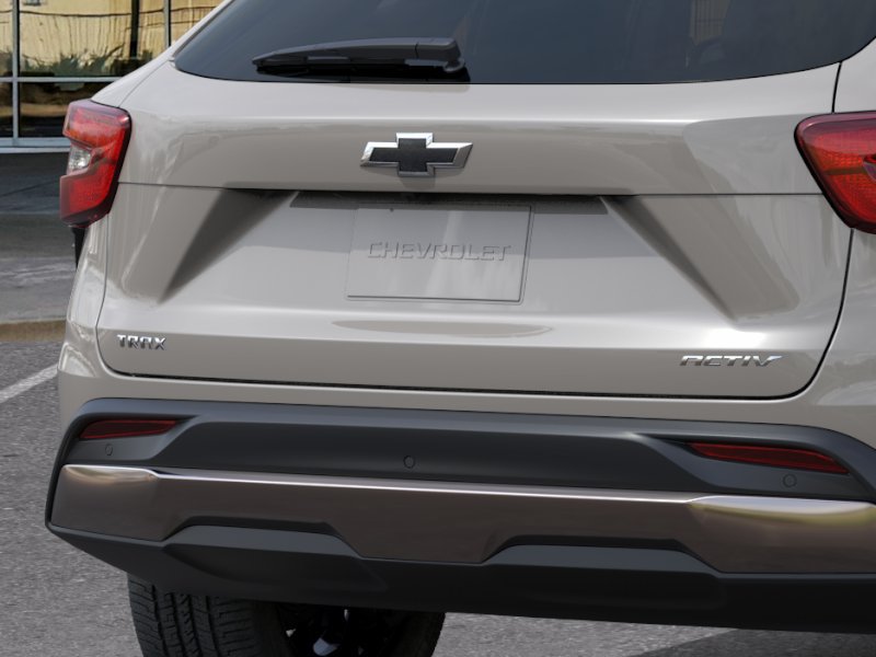 New 2026 Chevrolet Trax ACTIV w/ Sunroof Package FWD image 15