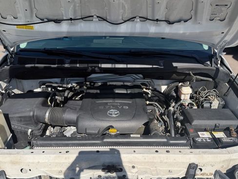Used 2012 Toyota Sequoia Limited AWD/4WD image 28