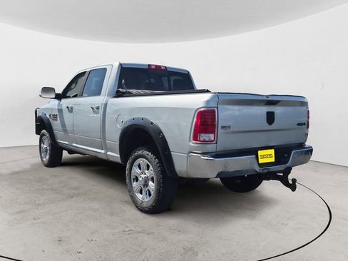 Used 2016 RAM 3500 Laramie w/ Convenience Group AWD/4WD image 3