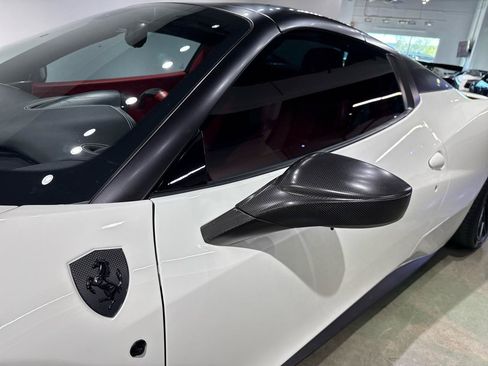 Used 2015 Ferrari 458 Spider RWD image 17