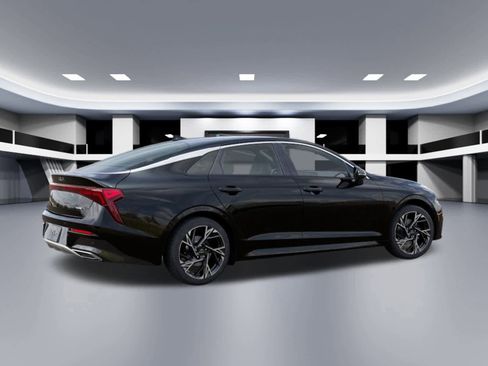 New 2026 Kia K5 GT-Line image 6