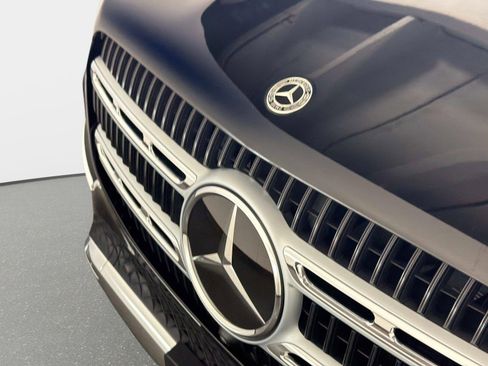 Used 2025 Mercedes-Benz GLE 350 4MATIC w/ Driver Assistance Package image 10