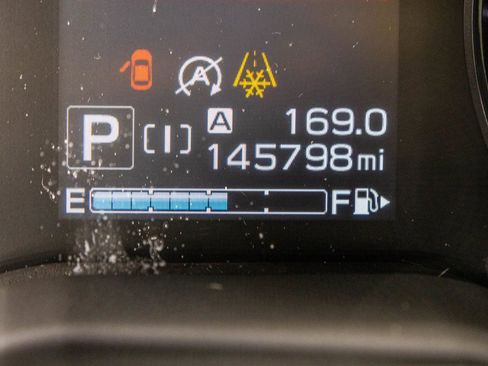 Used 2020 Subaru Crosstrek 2.0i Premium w/ Moonroof Package 1 image 34