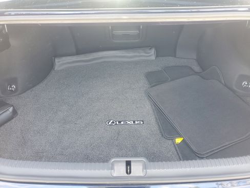 Certified 2021 Lexus ES 350 w/ Premium Package image 8