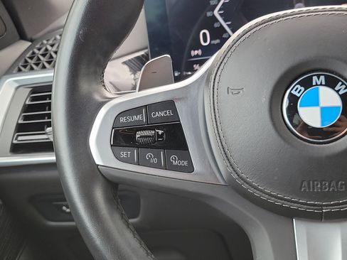 Used 2024 BMW X5 xDrive40i w/ M Sport Package AWD/4WD image 22