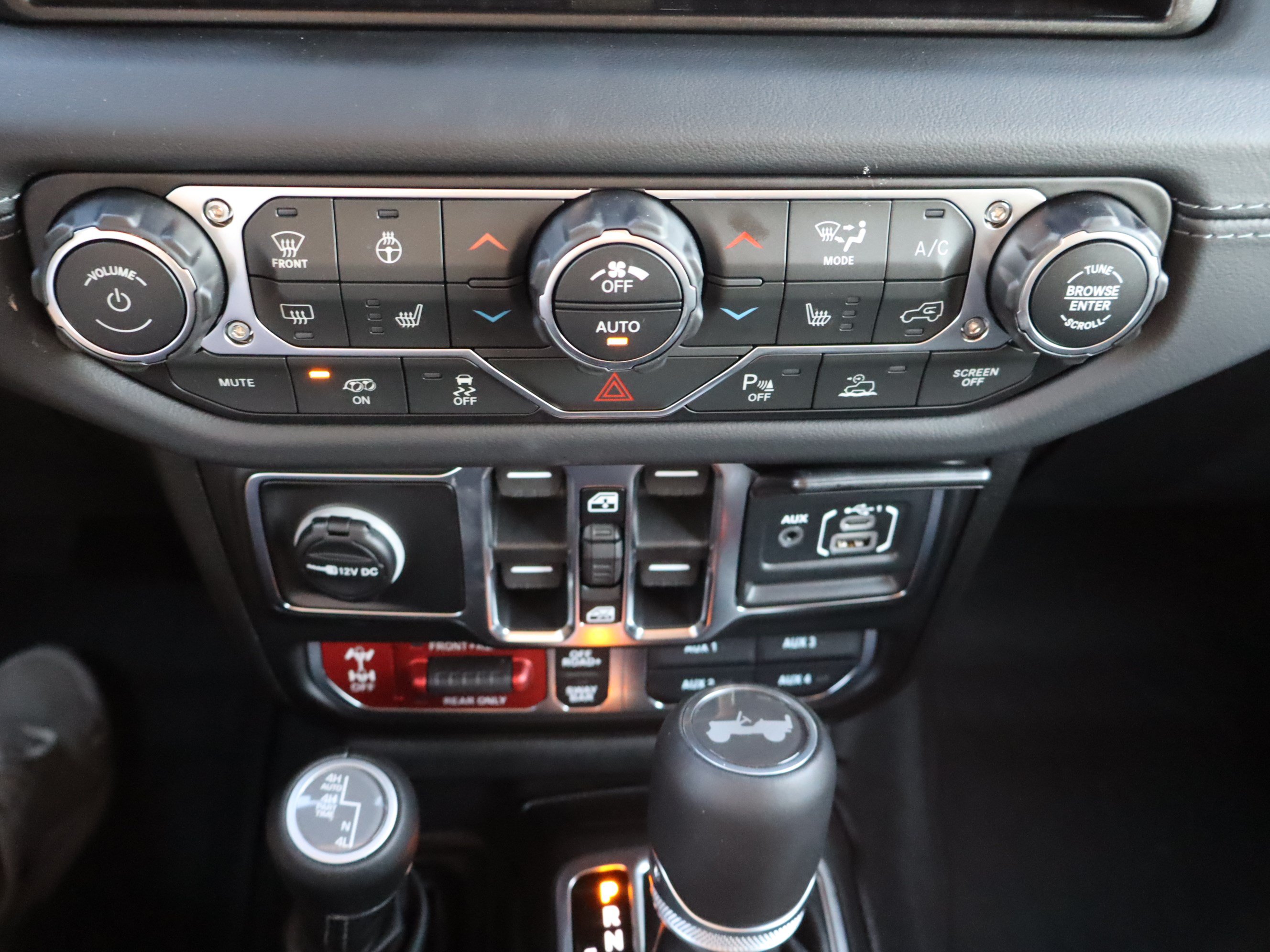 Used 2026 Jeep Wrangler Unlimited Rubicon 392 AWD/4WD image 31