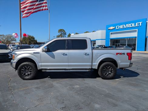 Used 2018 Ford F150 Lariat image 28