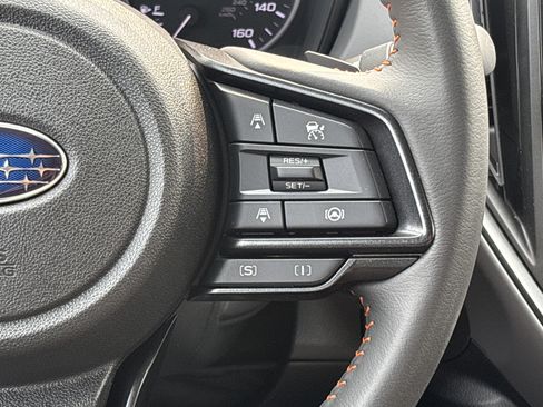 Certified 2024 Subaru Crosstrek 2.5i Limited AWD/4WD image 9