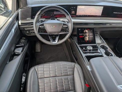 Certified 2026 Cadillac Escalade V w/ LPO, ONYX Package AWD/4WD image 6