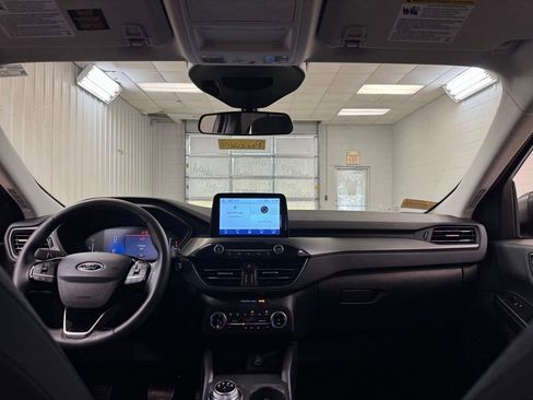 Used 2024 Ford Escape Active image 20