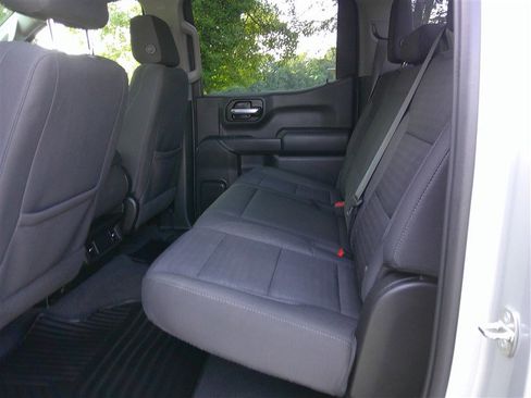 Used 2022 Chevrolet Silverado 1500 Custom Trail Boss w/ LPO, Dark Essentials Package AWD/4WD image 19