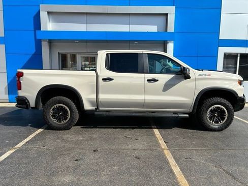 New 2026 Chevrolet Silverado 1500 ZR2 AWD/4WD image 7