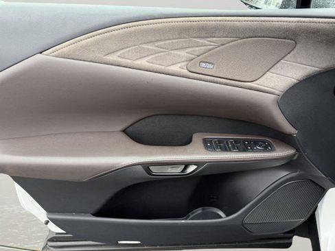 Certified 2024 Lexus RX 350 AWD w/ Convenience Package image 9