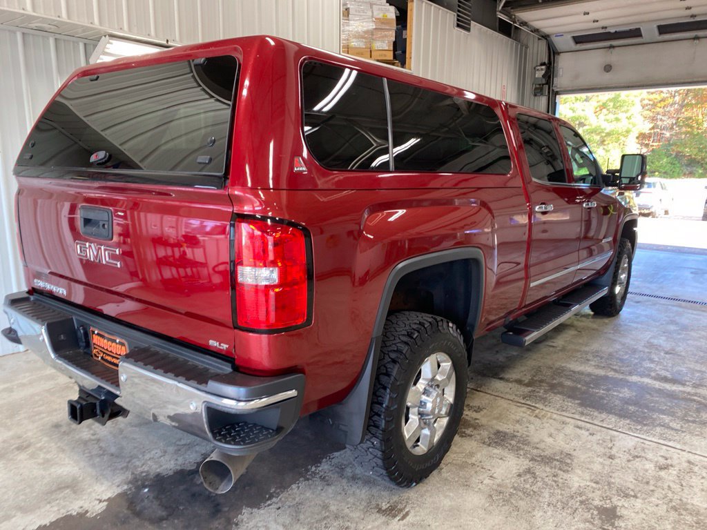 Used 2019 GMC Sierra 2500 SLT w/ Duramax Plus Package AWD/4WD image 15